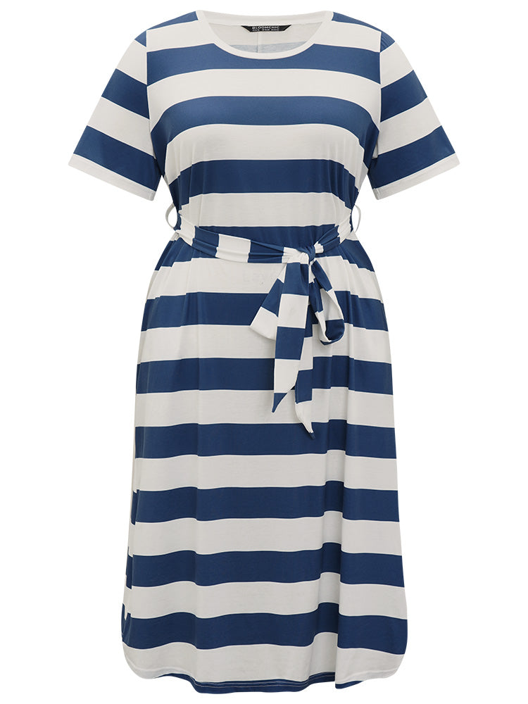 Striped Ties Pocket Crew Neck Dress