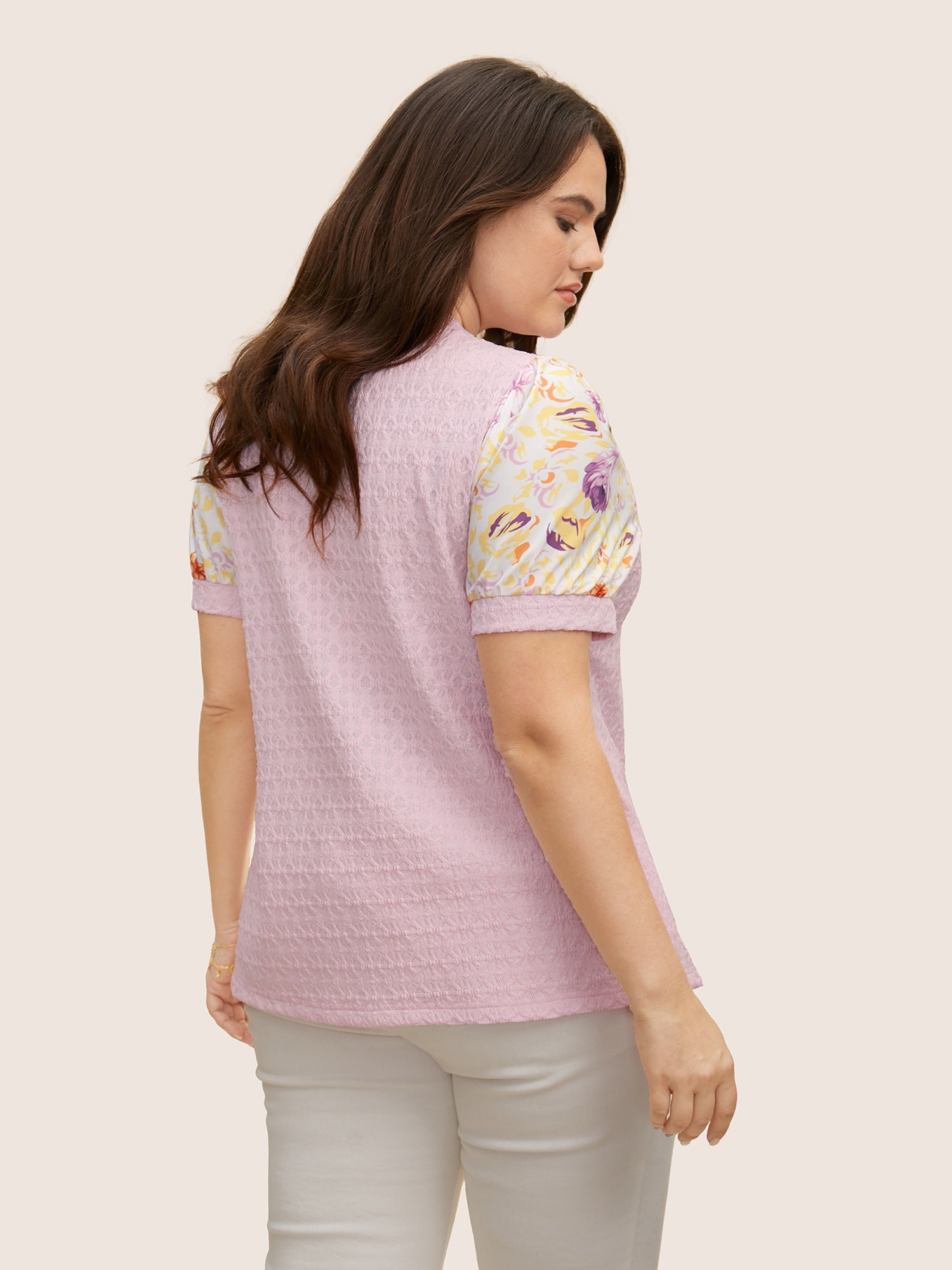 9cb982a0-57c3-4fb9-b2ca-59a938583694