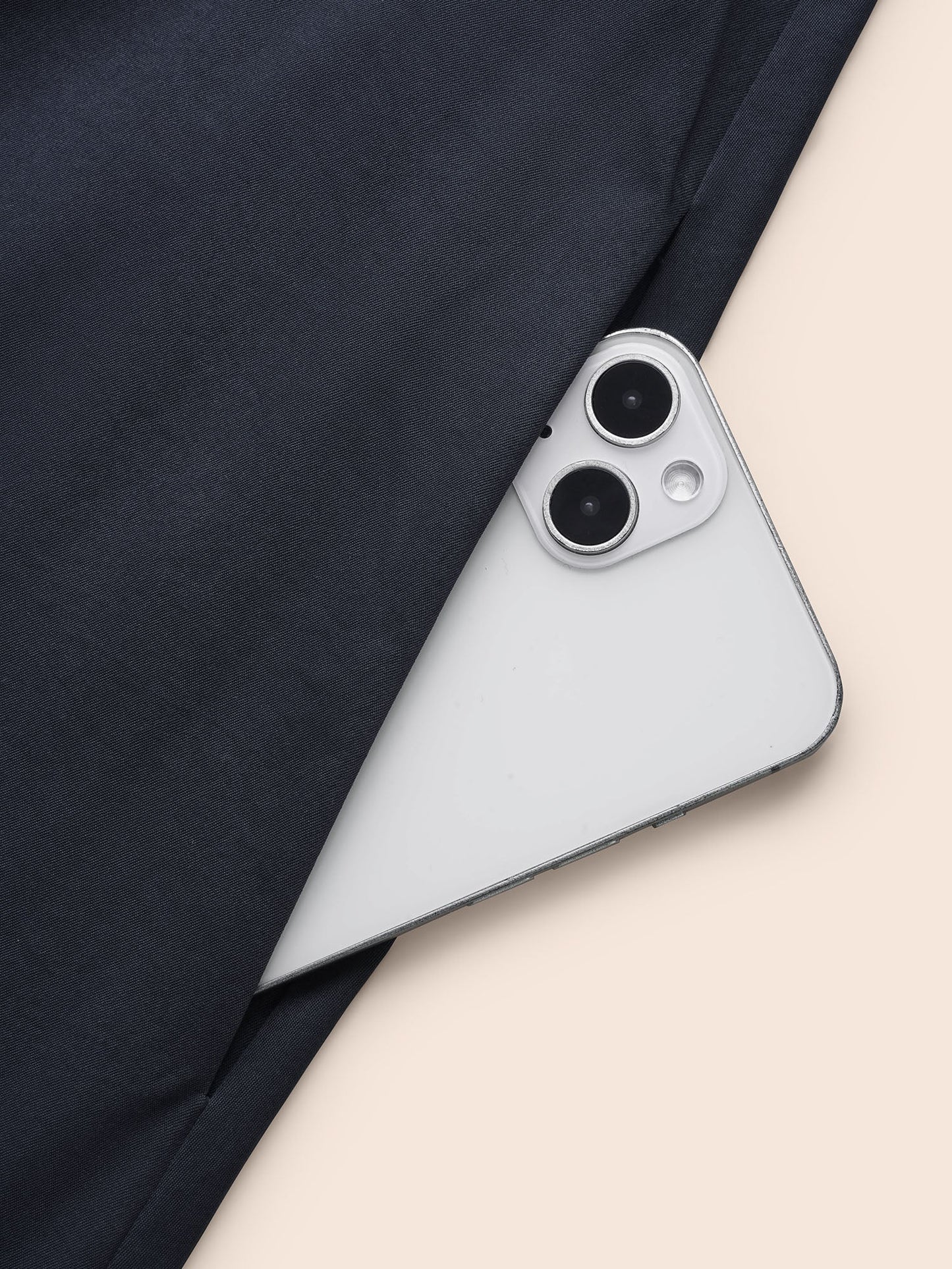 e3201b13-cb17-43e9-b9e9-63de2f2a4795