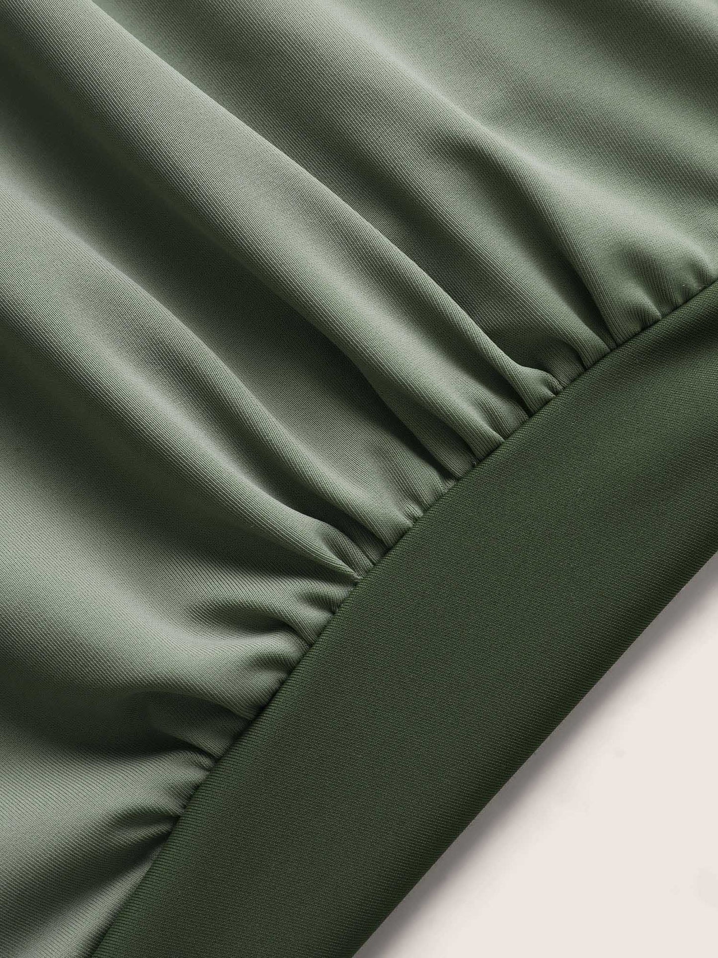 4bdae46c-d989-43b6-a04c-4269969be1b6