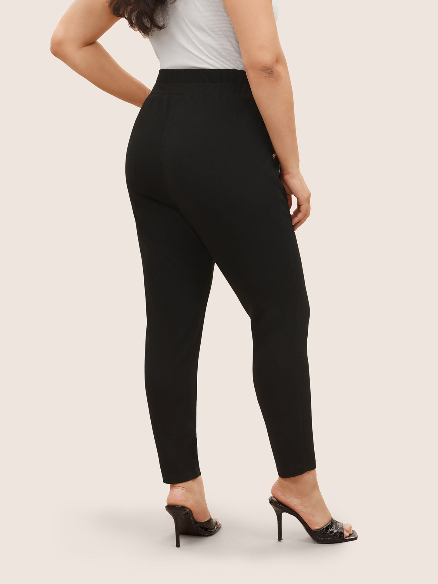 d2055bb5-c249-47d4-9338-a53ffc5965c4