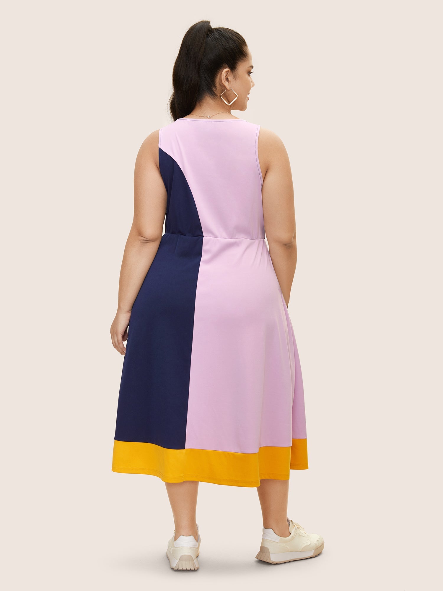 e2399a4c-999f-4d42-b29e-371bb7c2aeb6