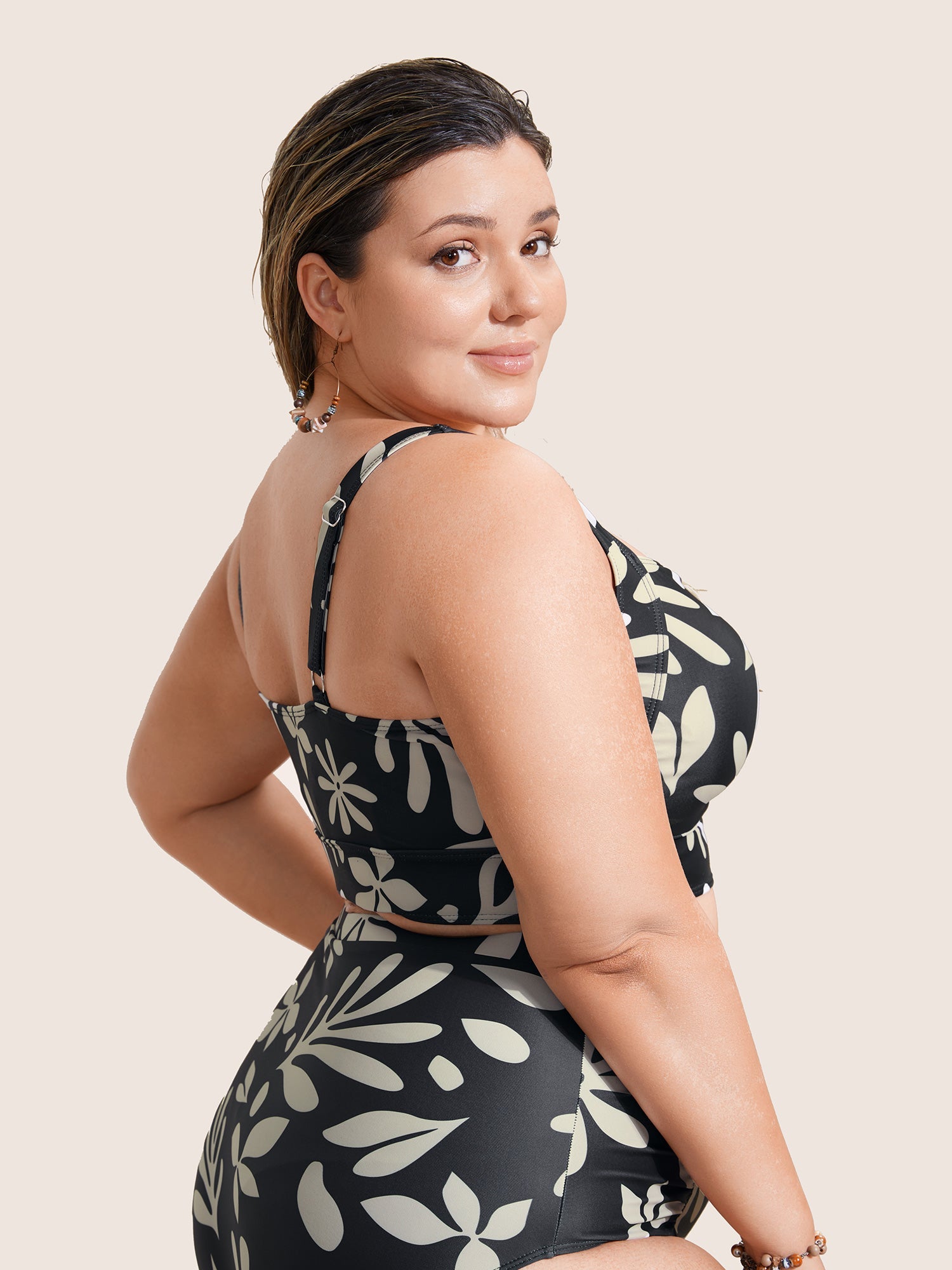 6d042abe-7624-4b5c-9147-4881cb774a1e