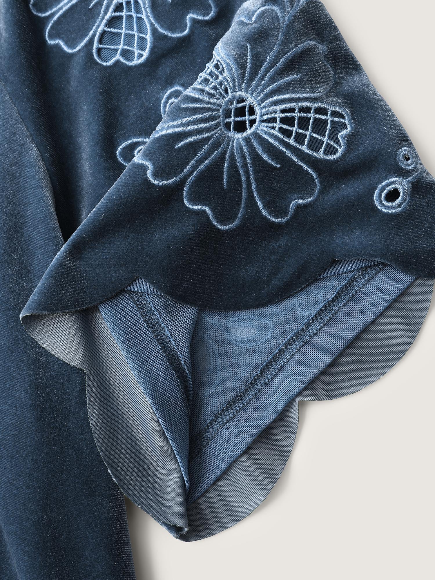 8cd7ffc8-dbed-4f56-8536-8a9cd3d9d346