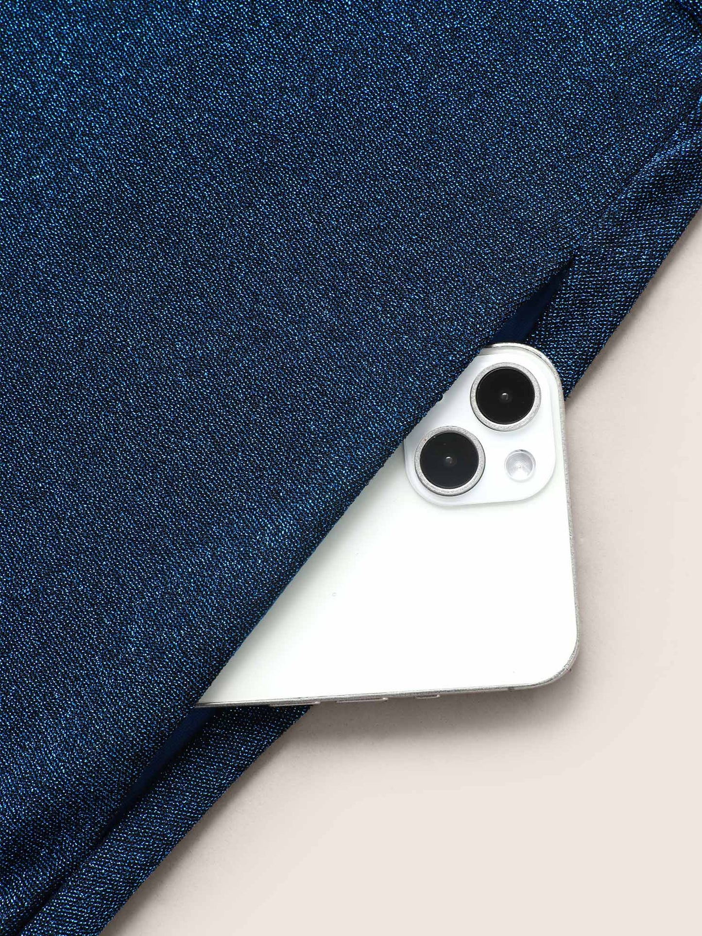 4b6cb51b-96cf-4657-9d0d-3f57552c6cd4