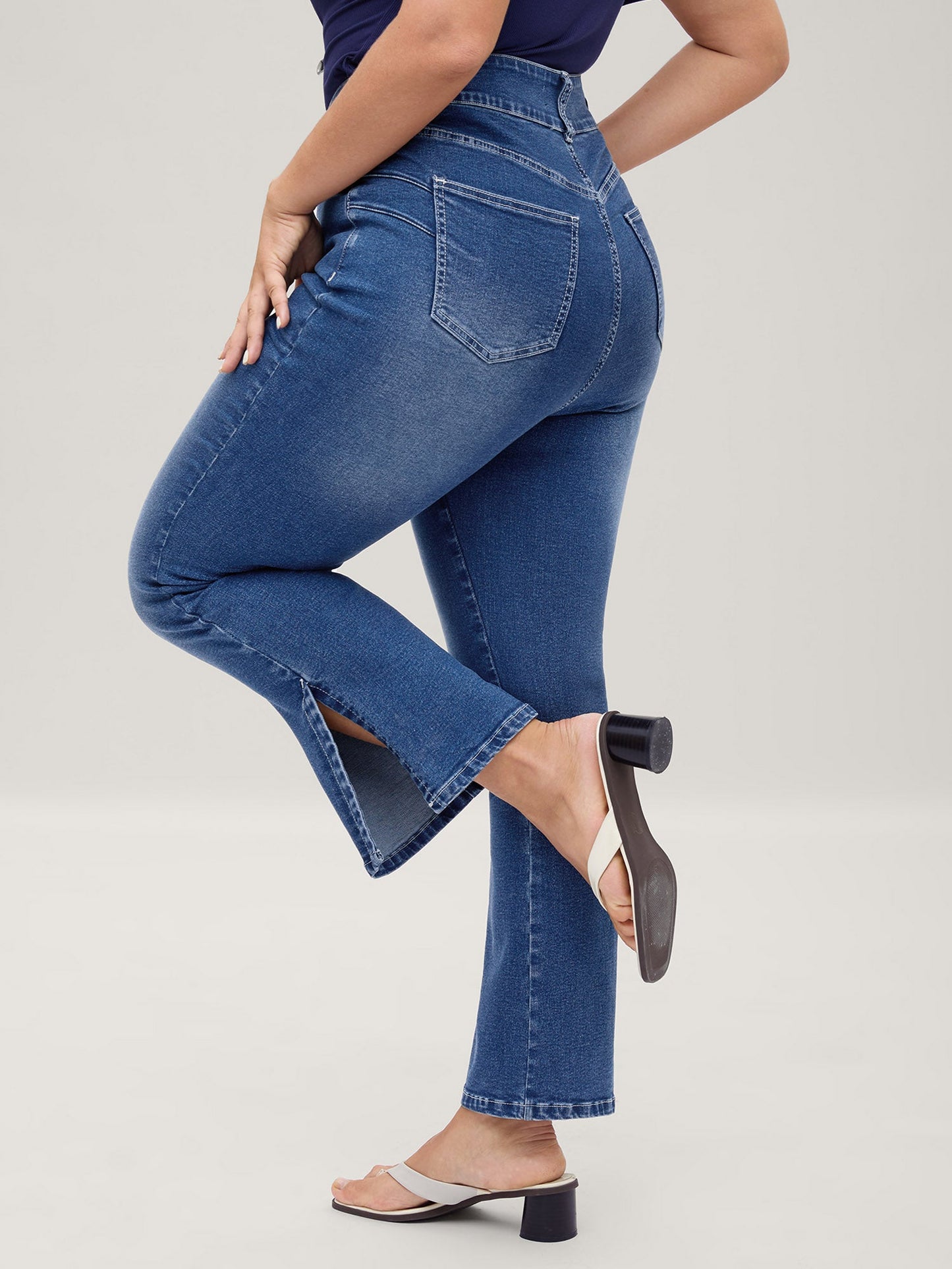 df95d0d8-11de-46fd-a95a-0137d37725d8