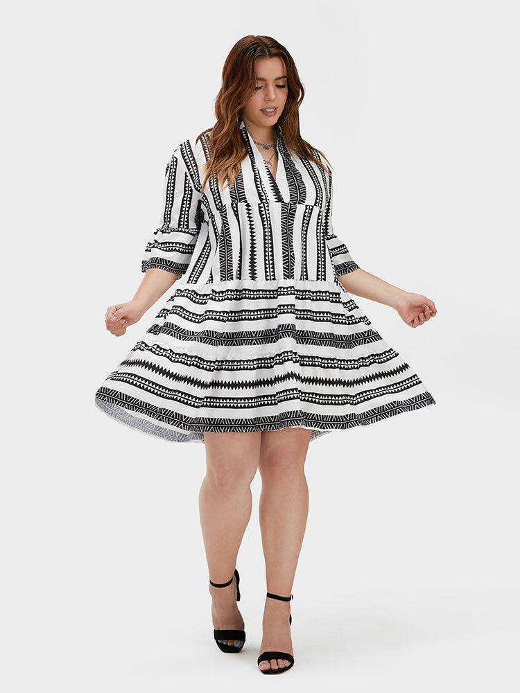 Shirred Geo Print V Neck Loose Dress