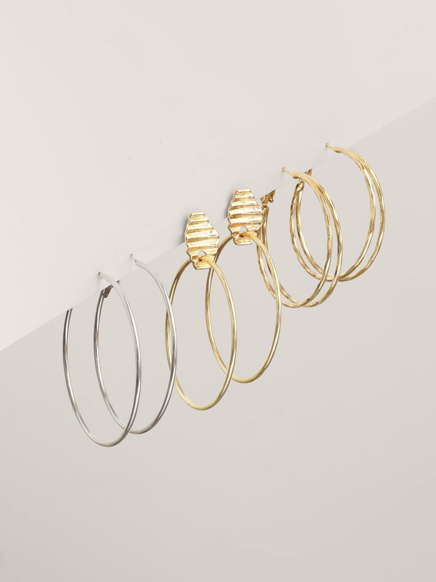 390ab95b-8642-4042-adfd-705fd3eb7aa0