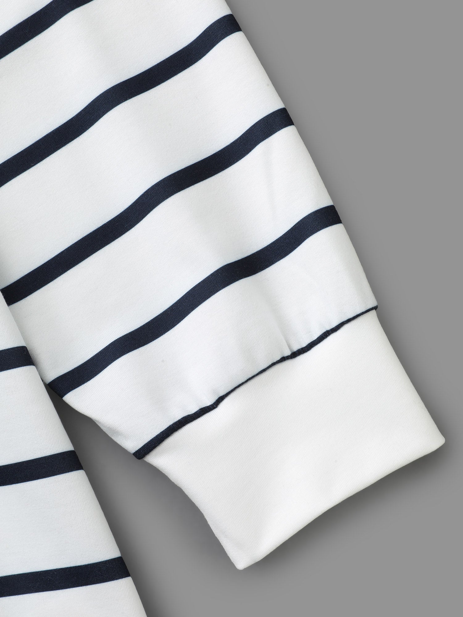 6160731d-e546-49b2-8e97-d7eb65c63142