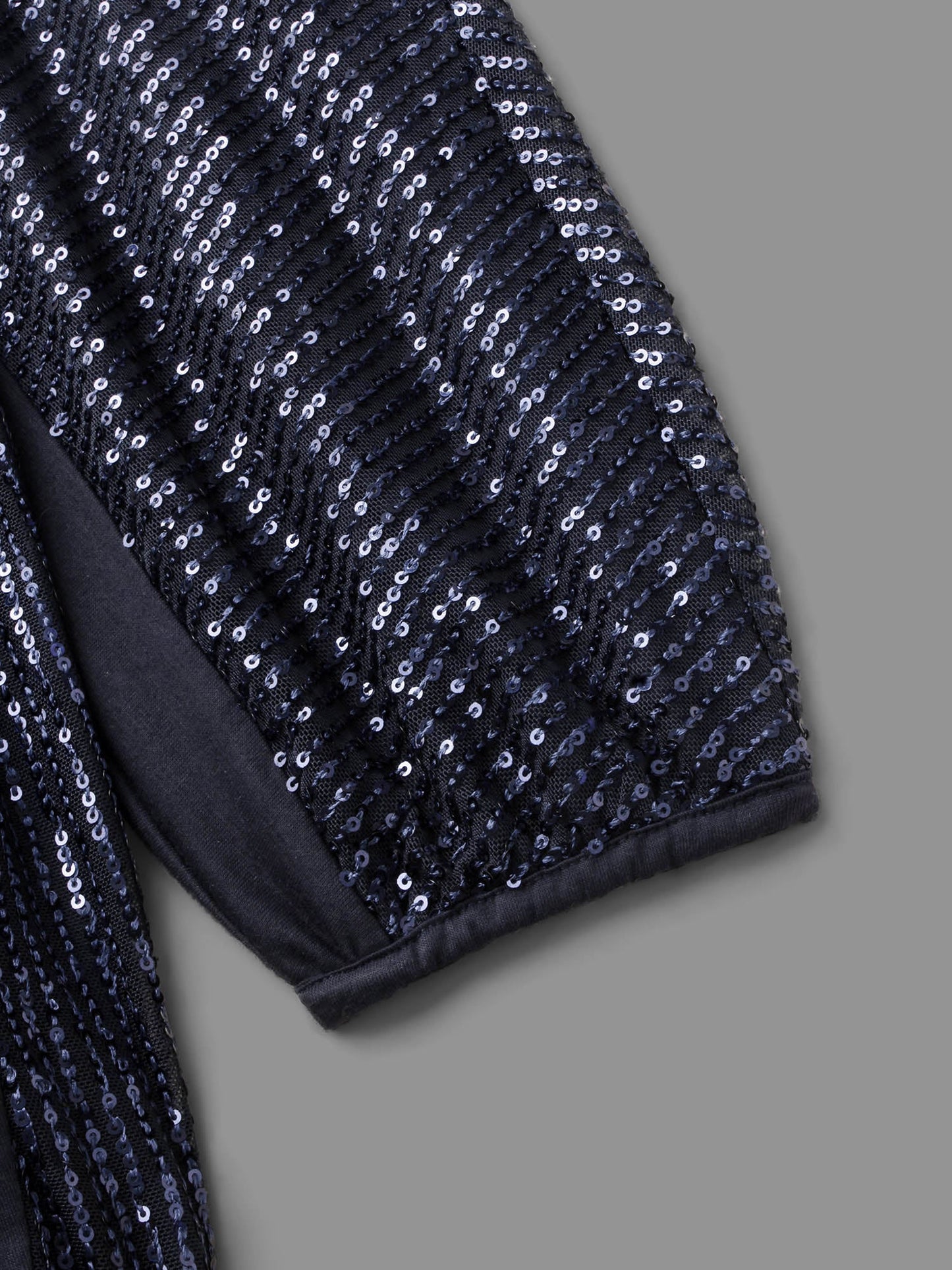 cfd93498-64f5-4e0f-9cae-bab7677e795d