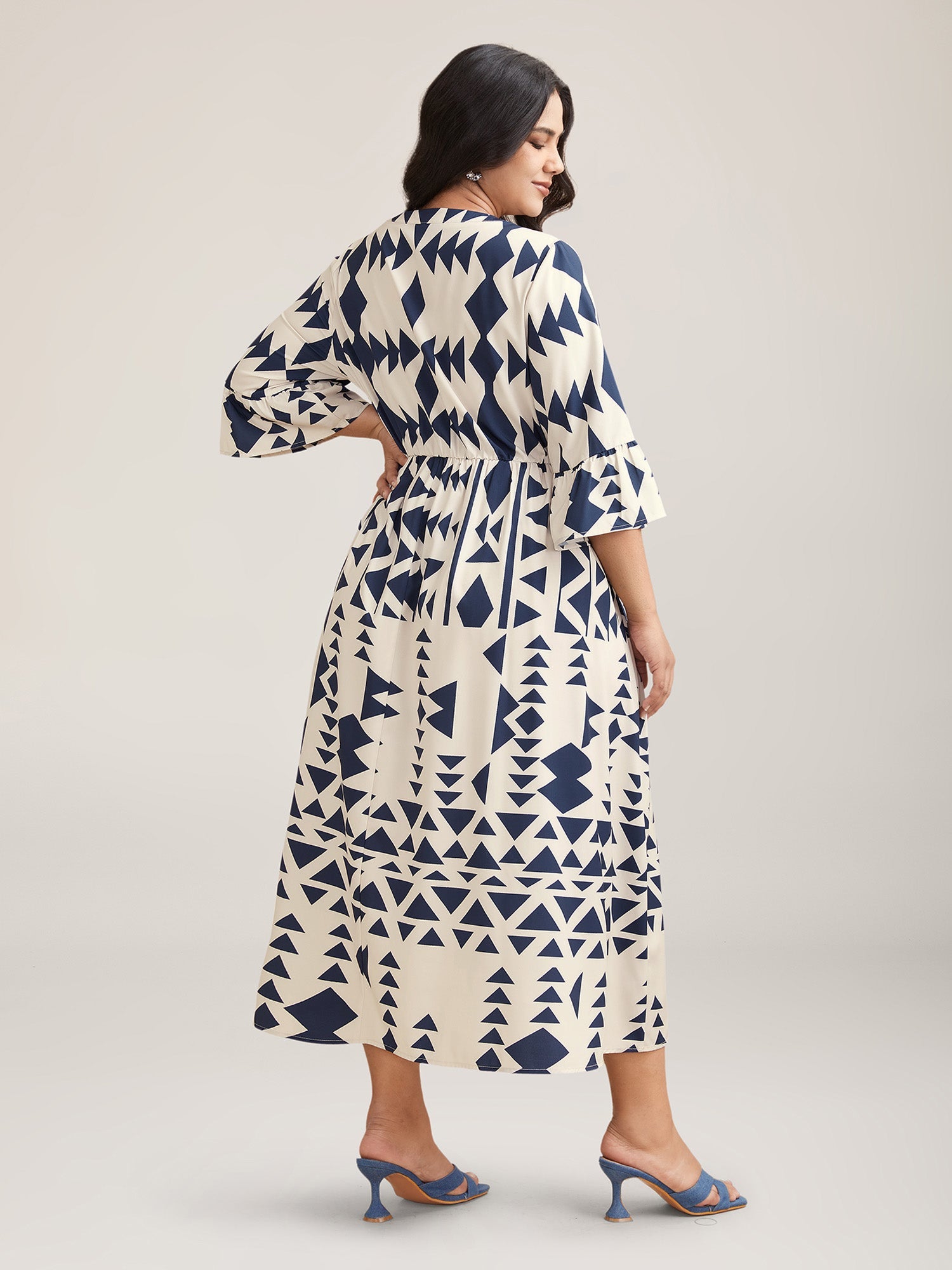 a816e010-70f3-4563-b1b8-080d786fc116