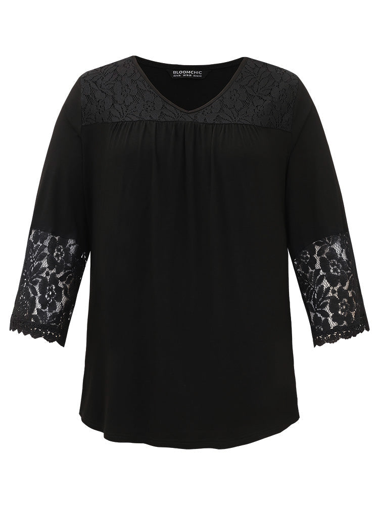 Solid Lace Insert V Neck T-shirt