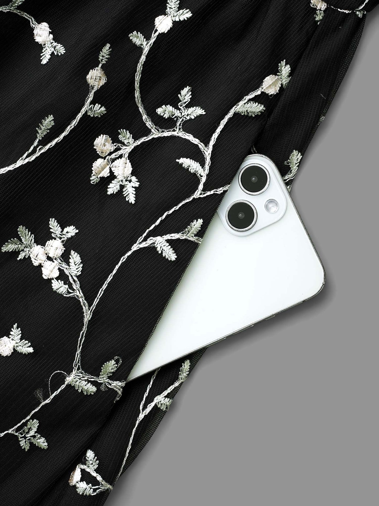 8f7a6a79-30a4-4b12-8879-25c82cd811a6