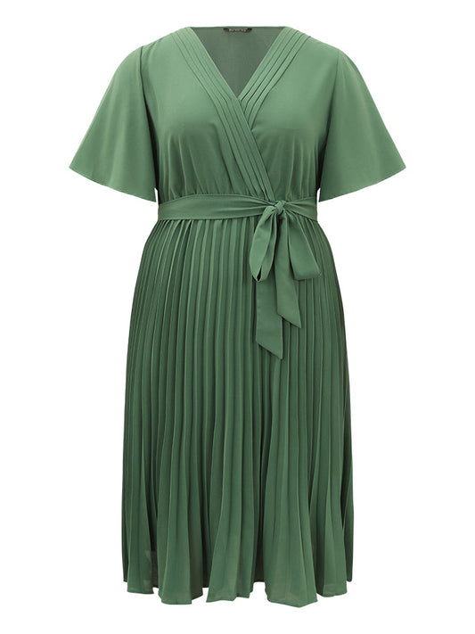 Plain Belted Overlap Collar Pleated Hem Dress