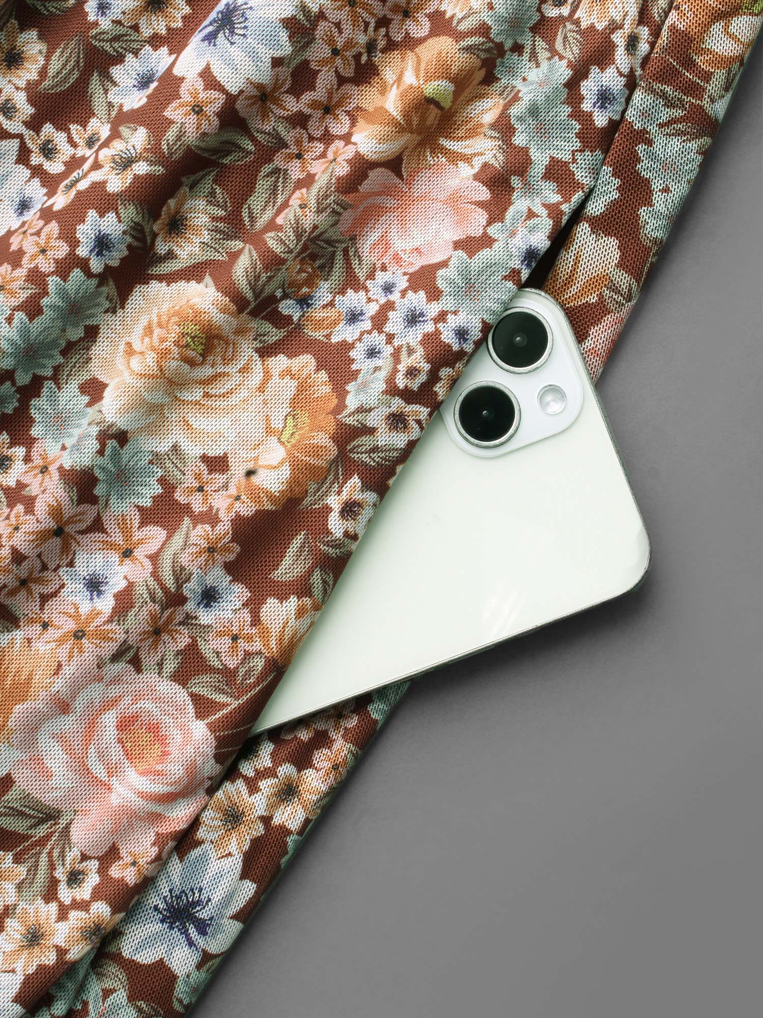 d5d23ec5-6510-4164-8b77-34cd5760900f