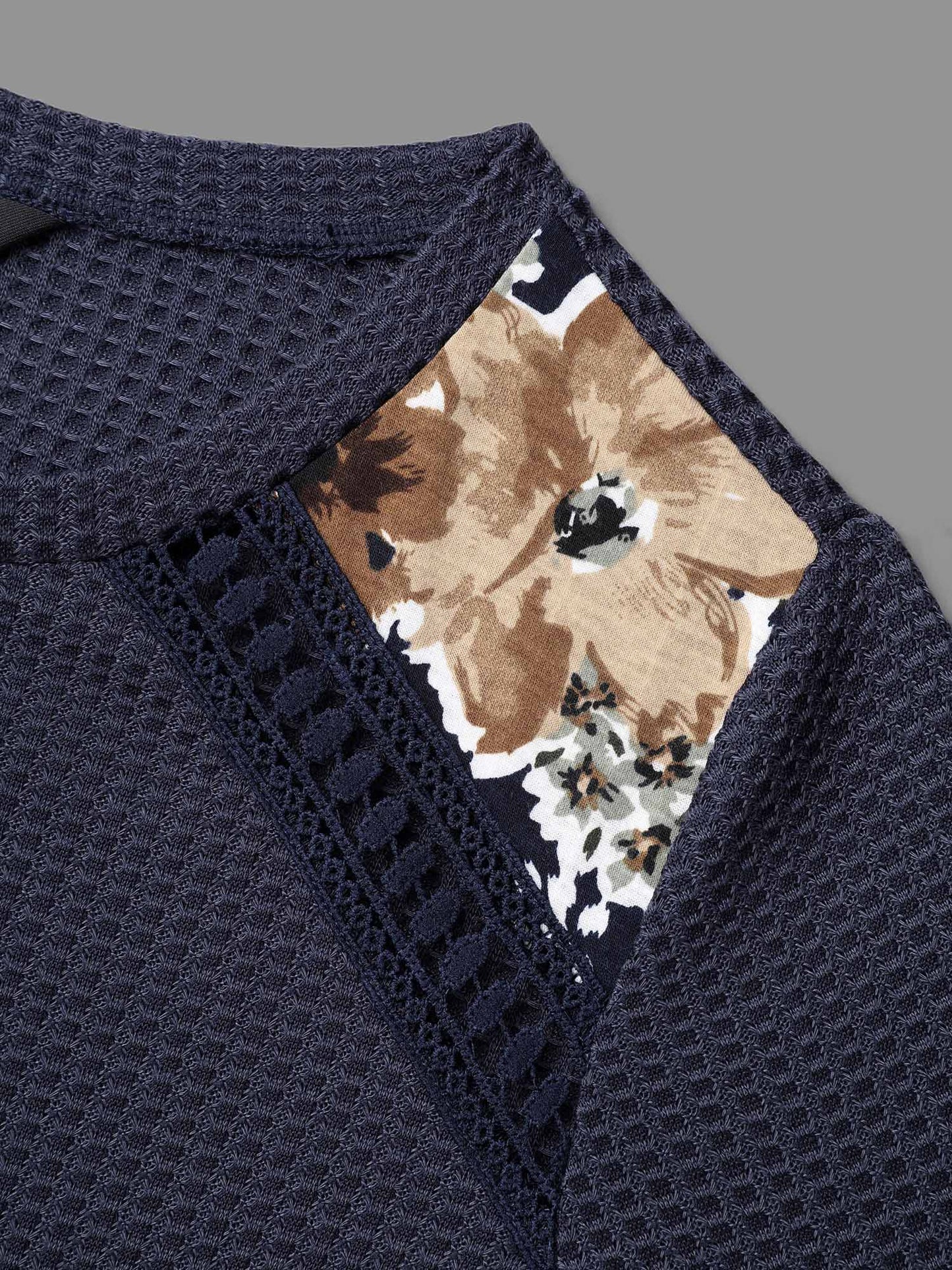 e0fe6b3b-8037-4279-9b89-e149ca61ee4d