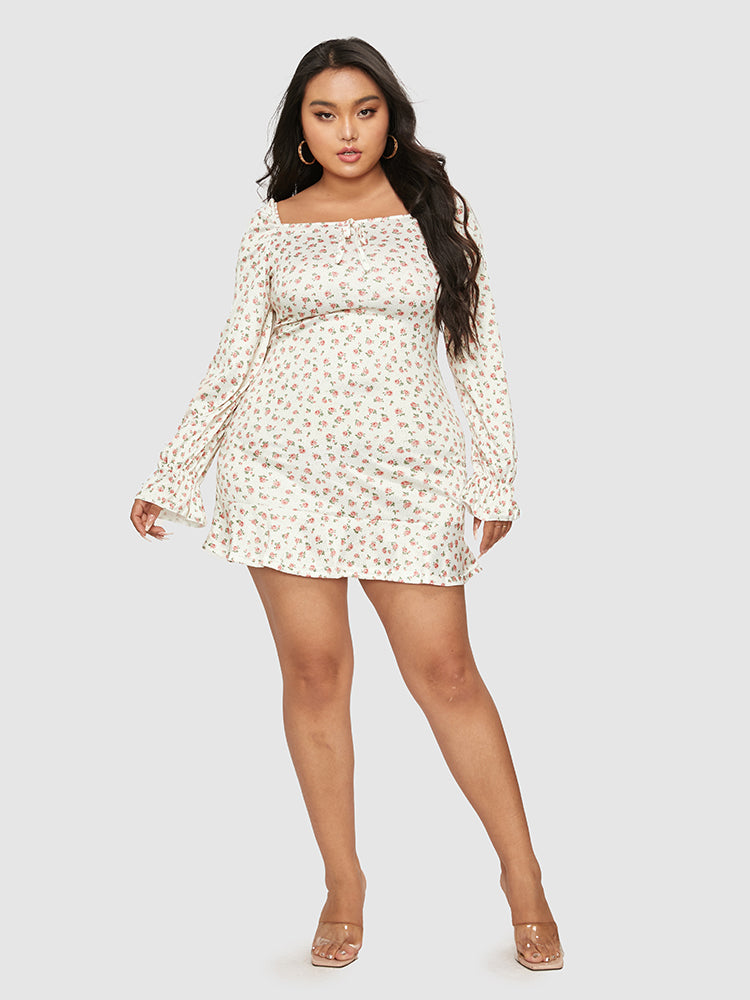 Ditsy Floral Bowknot Front Ruffled Dress