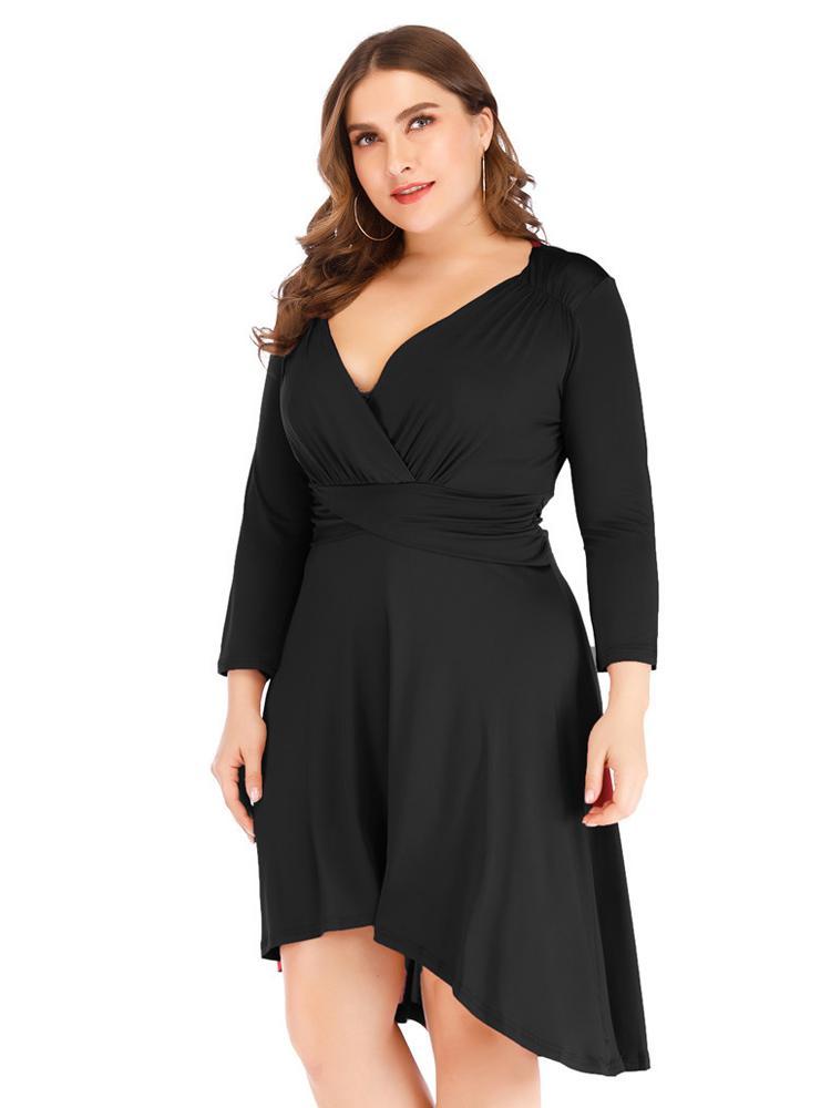 V-neck Creasing Solid Dress