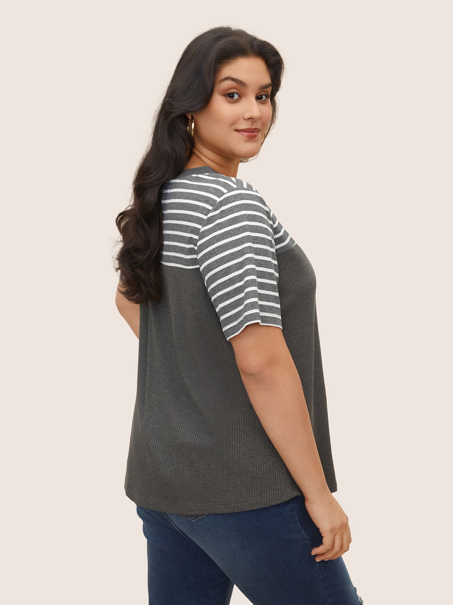 31937b03-df66-4276-9ee6-eb4bf378e7e4