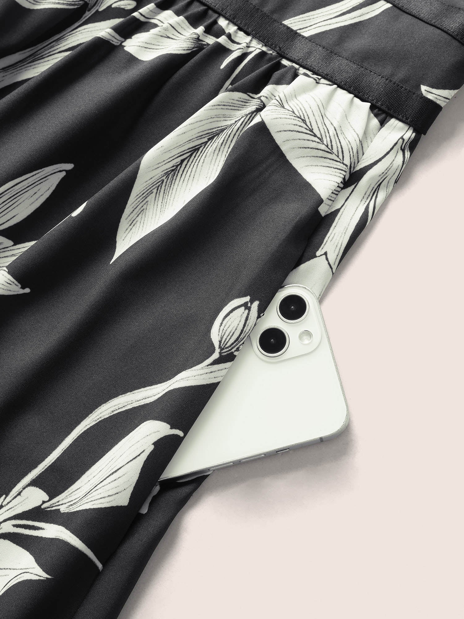 584d915e-7e2d-4eab-bfc9-52b75712d36c