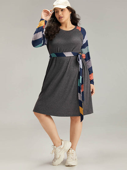 f52eab23-5919-47d0-8977-af8406516d3a