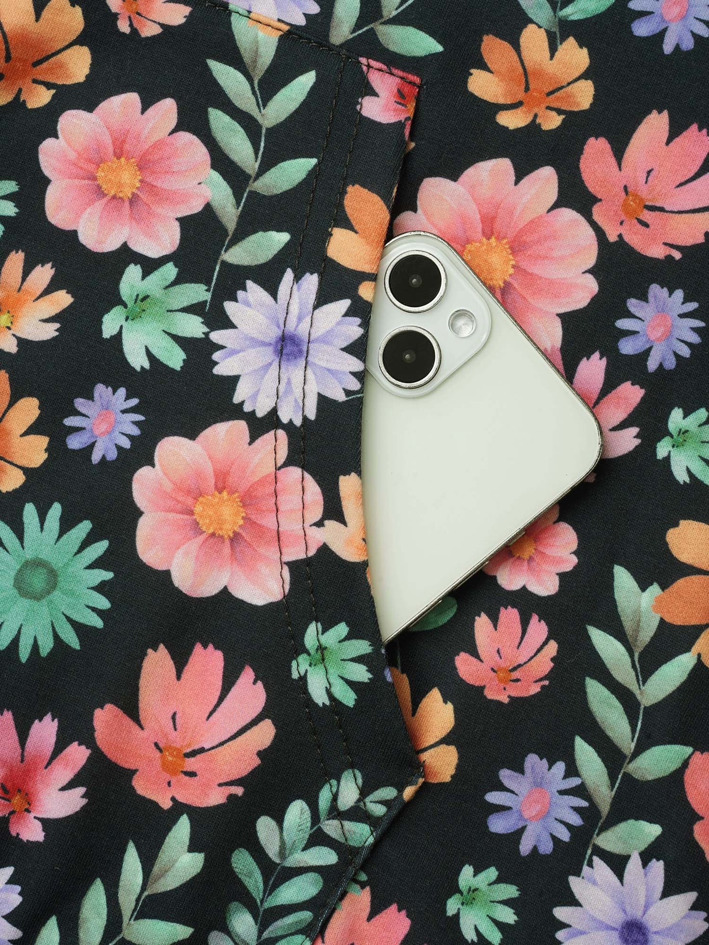 8ee24b74-5a15-4d06-8f2d-58c166a35794