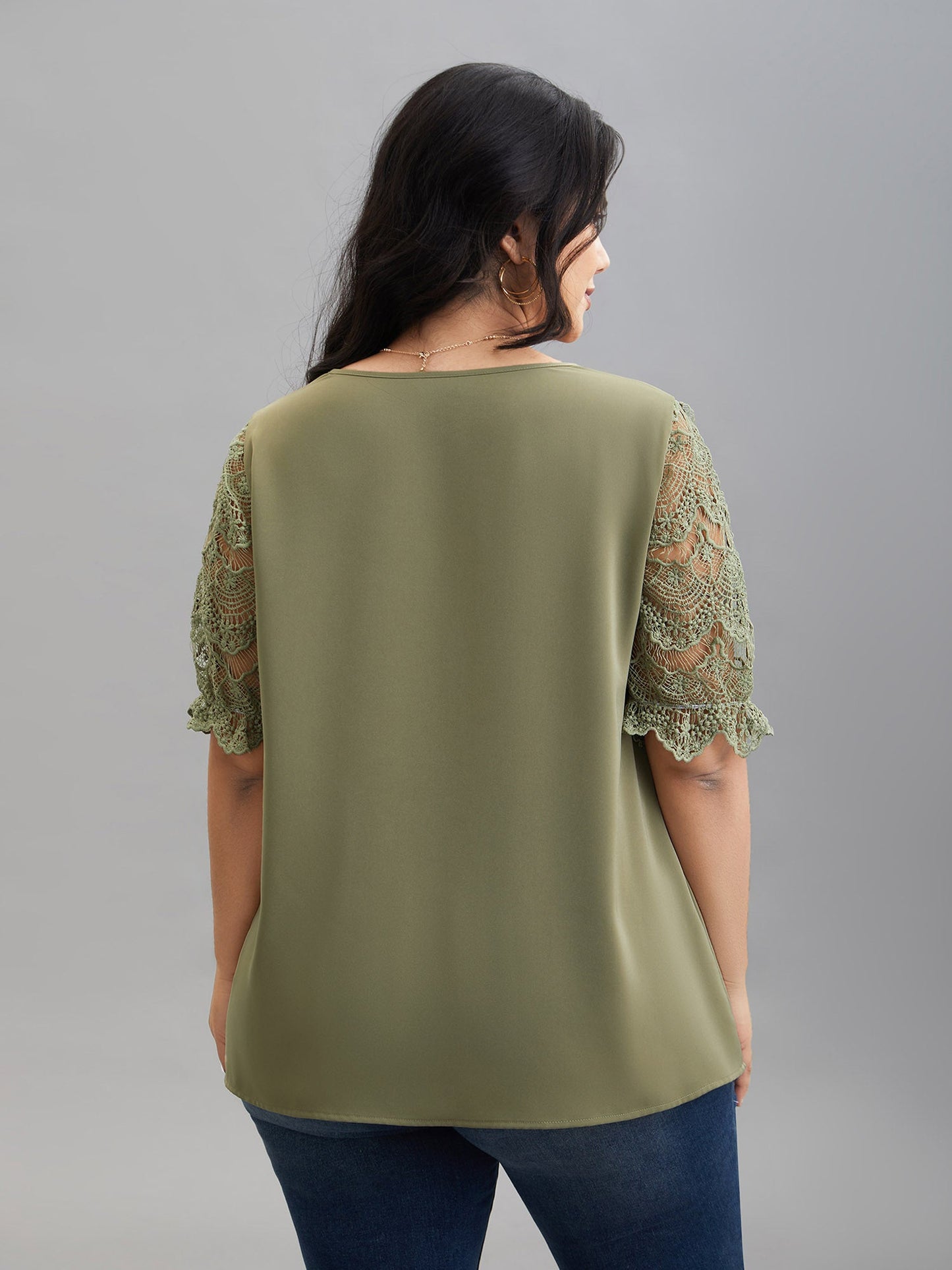 ce2a2009-df35-4c9c-b25f-7fa43633aed3