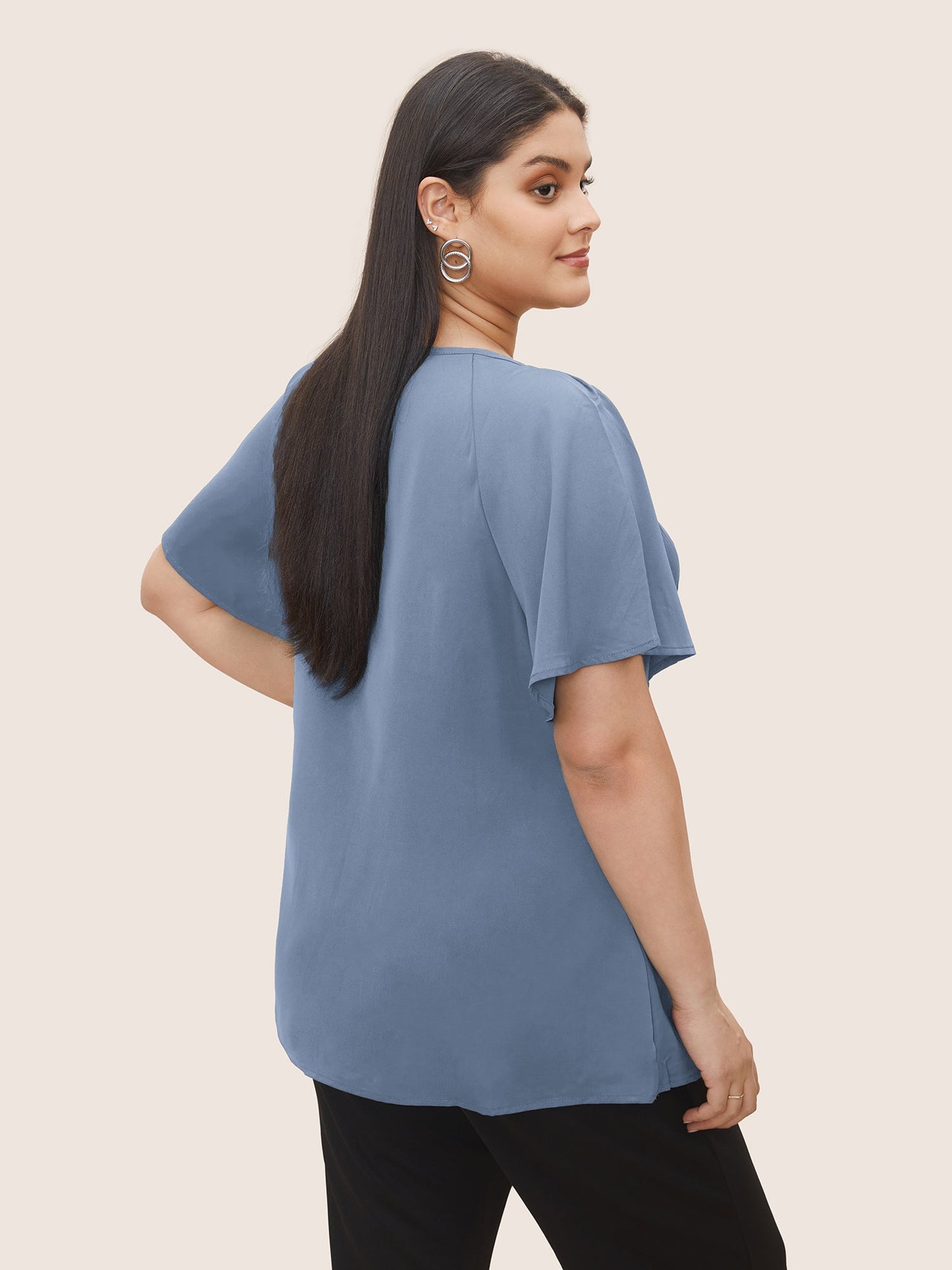 c9aeeed5-6ba5-4ea1-814f-eae15ea73a22