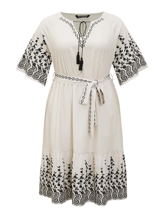 Bandana Tassels Pocket Belted Ruffle Knot Neck Midi Dress