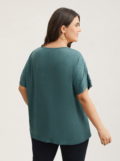 e79ae102-f963-422c-8279-2edf6863df50