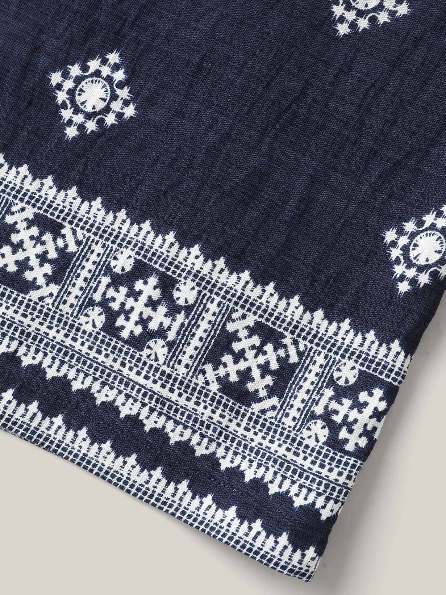 3c28f340-2d5d-41cb-8e92-8fdf11761570