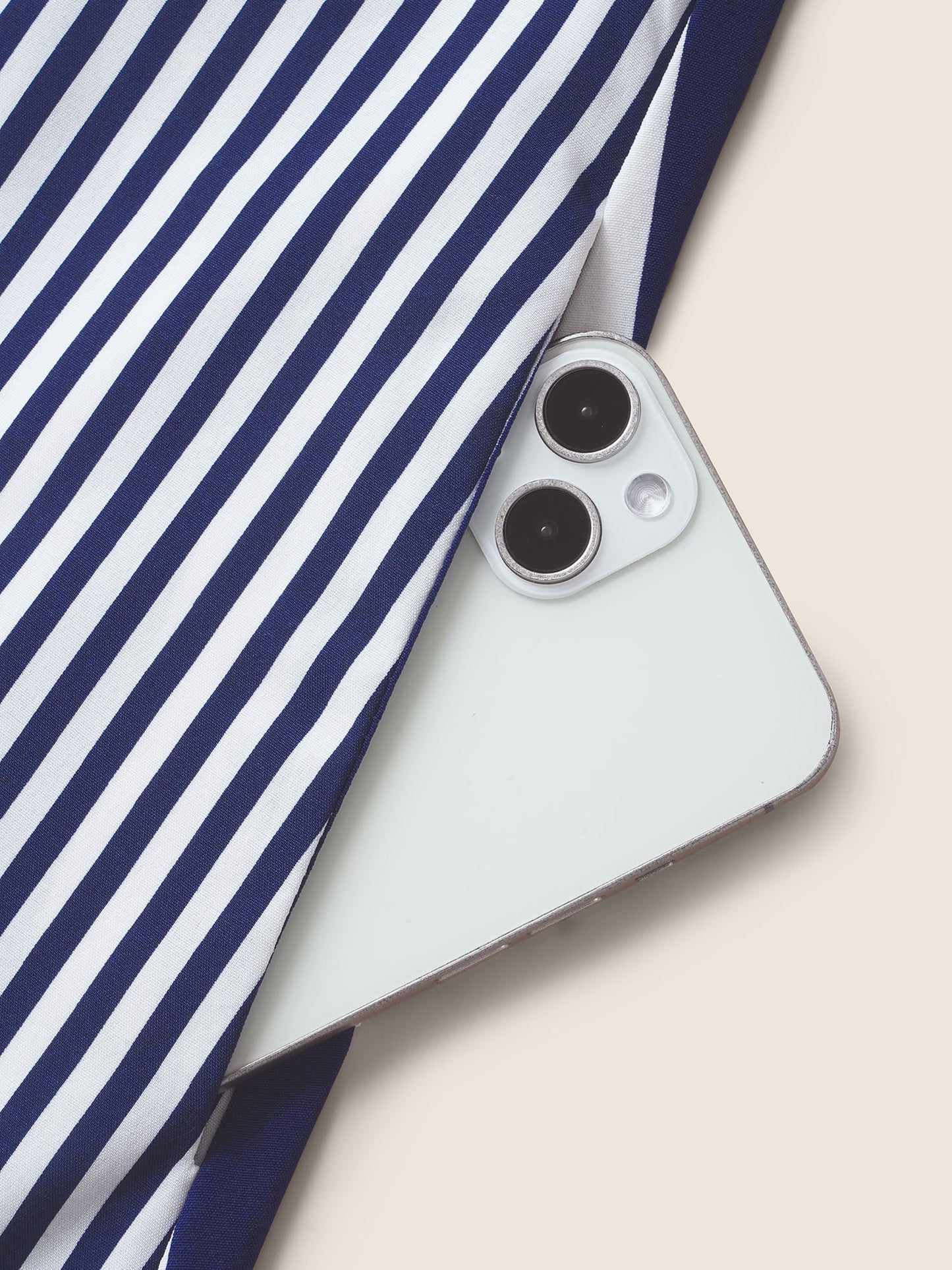 bcfa5b84-01b3-4abb-99eb-b999b64e4308