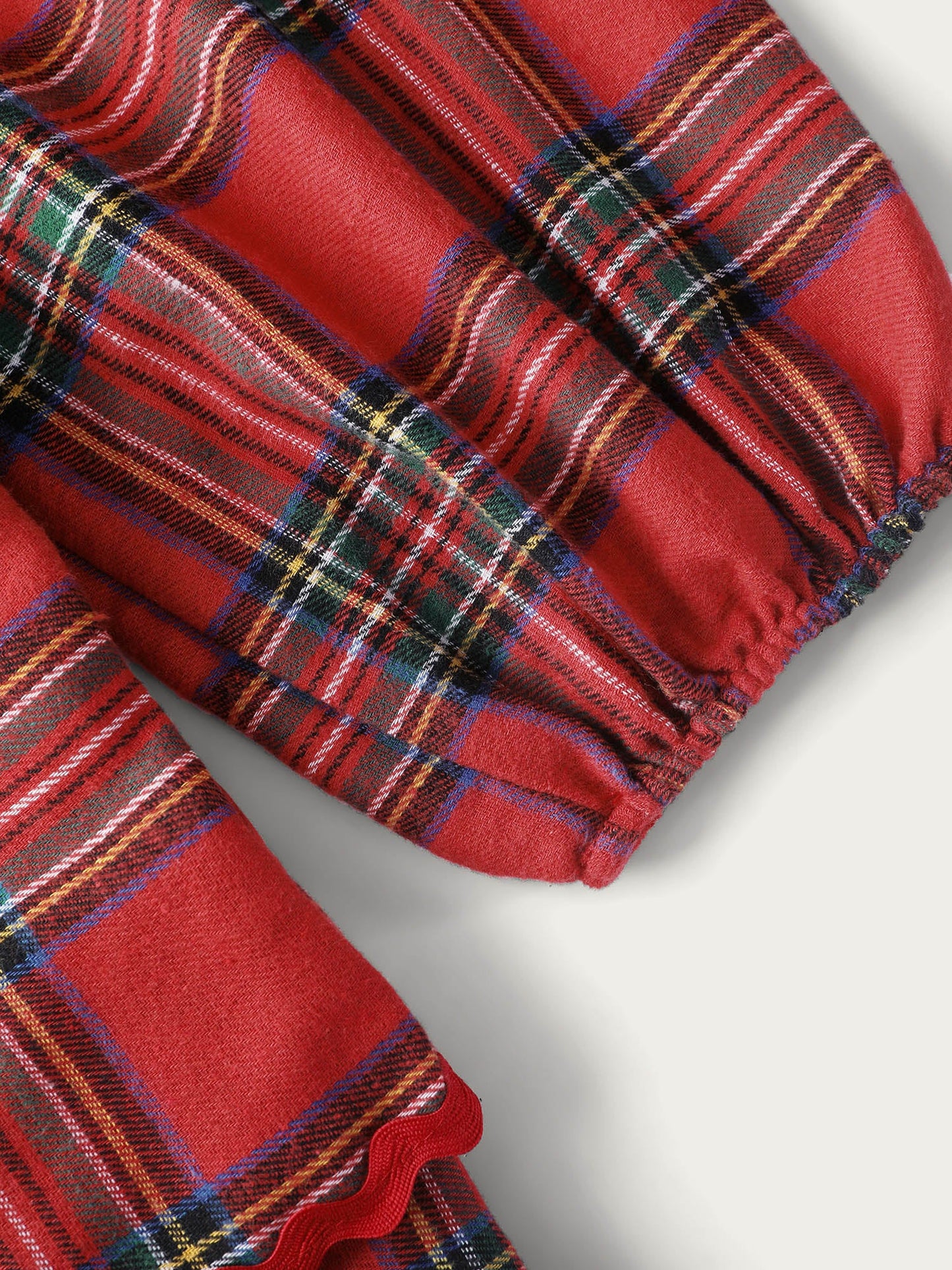 eb3d4cbe-3ded-441d-8c35-6640798e9744