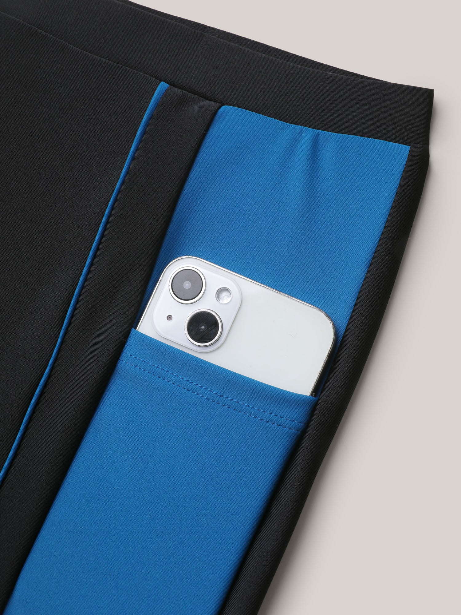 902f2b56-4bca-4bb8-8a55-6f2341bce119