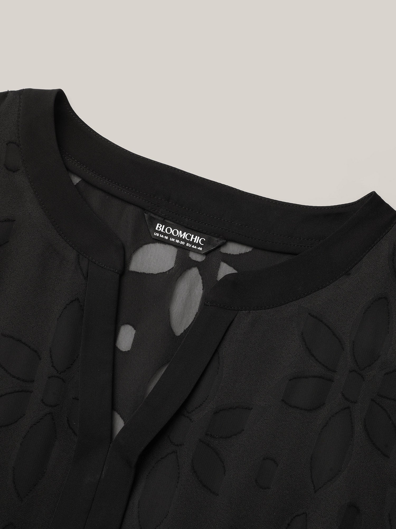 e555f324-b7c5-4abe-b795-0f856e5a1d3f