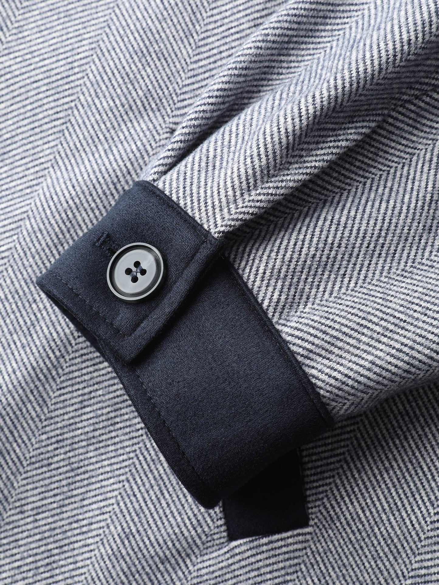 8c8d0a0c-7235-4a1a-b74a-488b4ab056e0