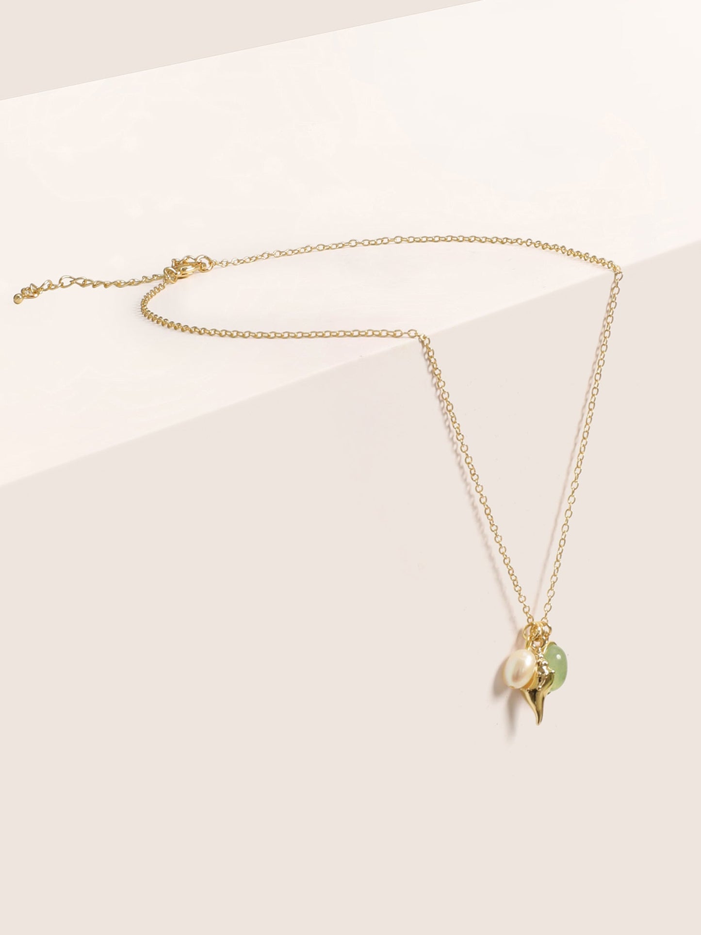 6d4d4964-5222-4dc3-9352-84e5aa8cde3d