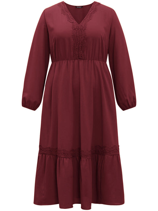 Plain Guipure Lace Layered Hem Dress