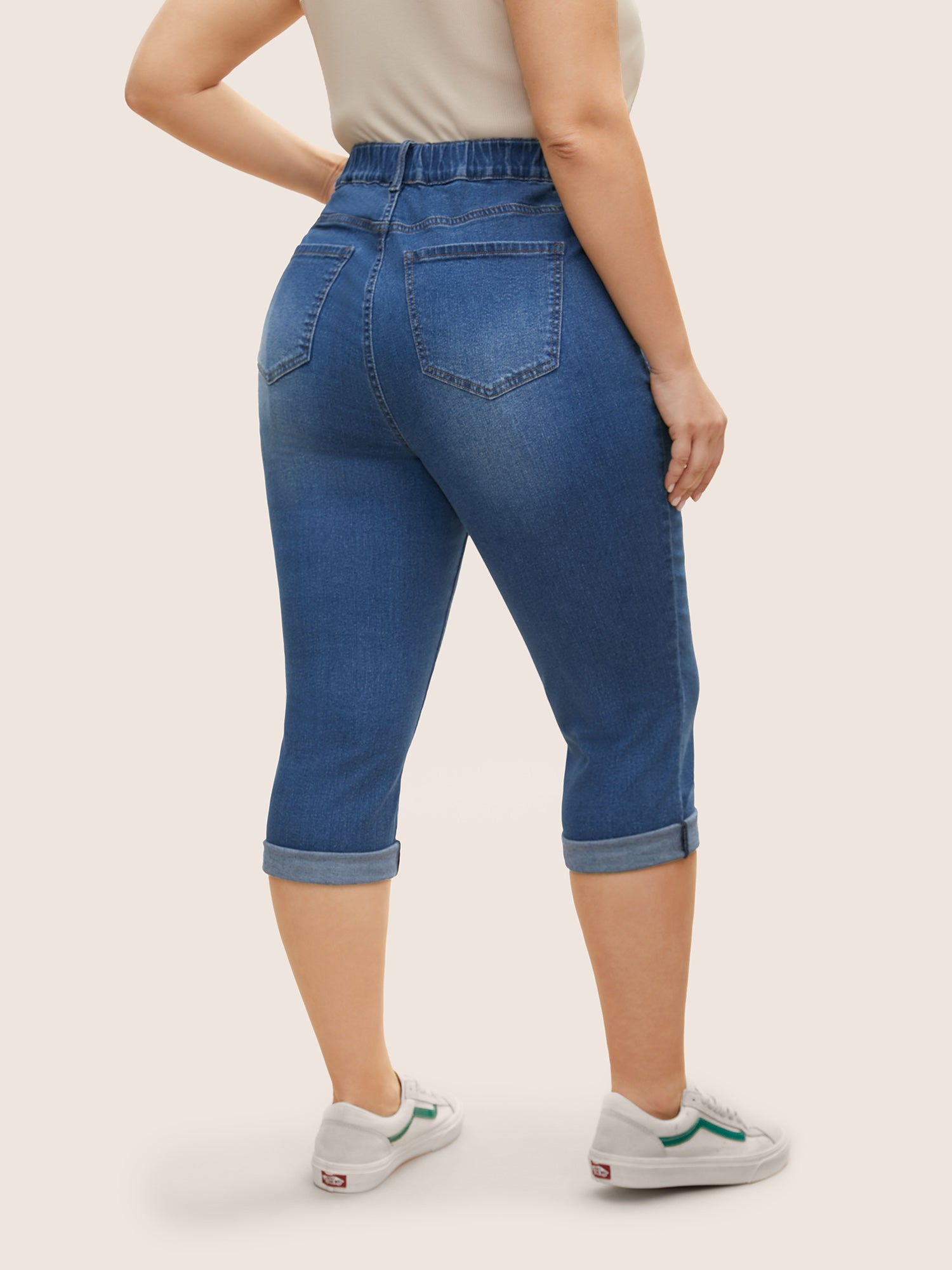 e7a0a870-a0e7-41c6-9ca1-7afd3a48f6c2