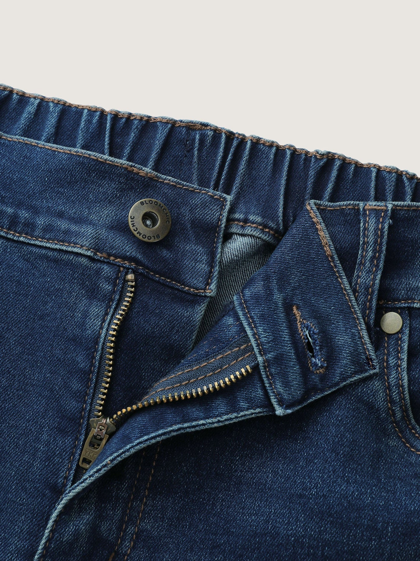 e9c6657d-6320-4ba9-875a-3bff0debff50