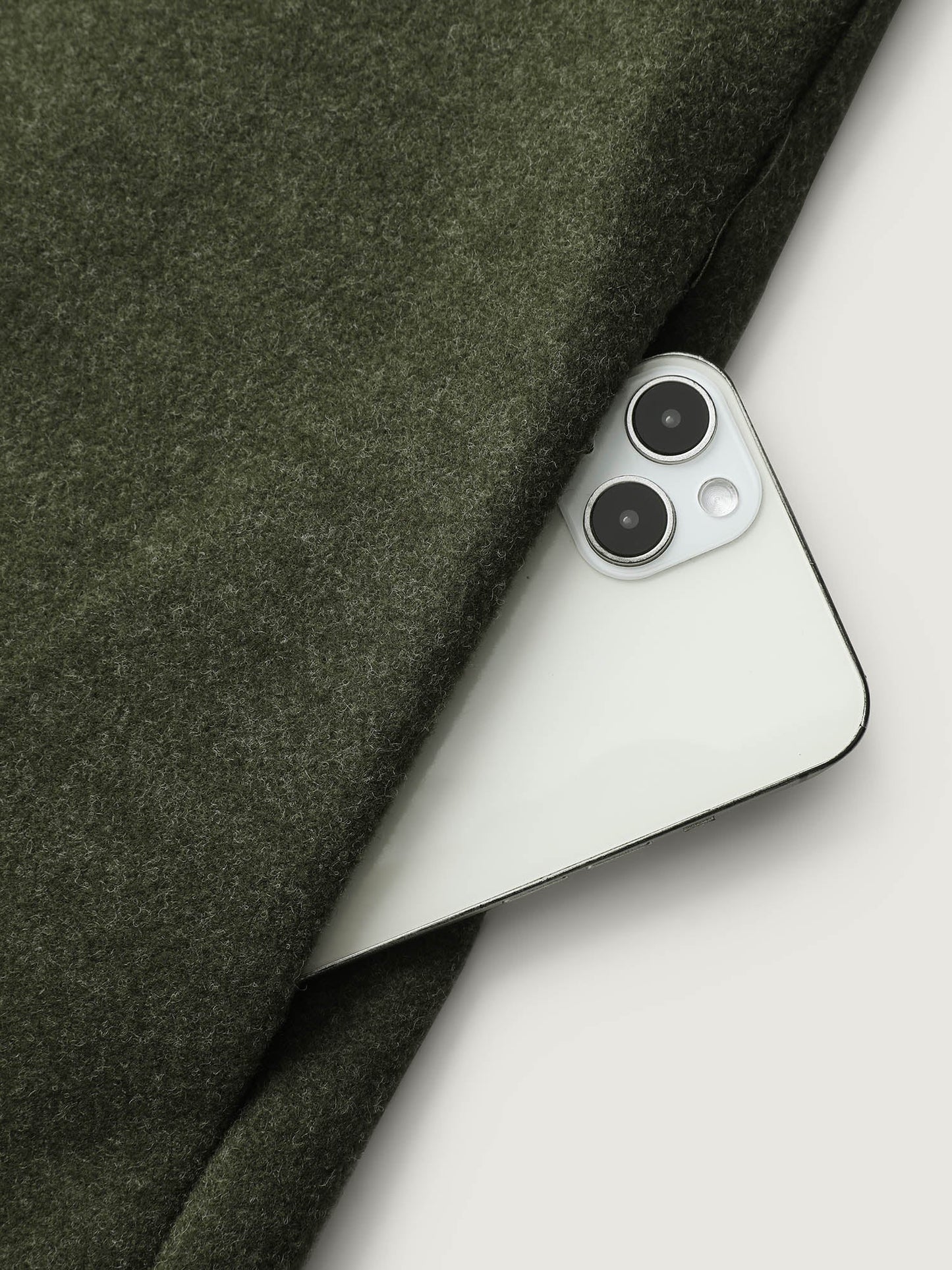 b270636d-91b1-48f4-b3c6-53d8039ef36a