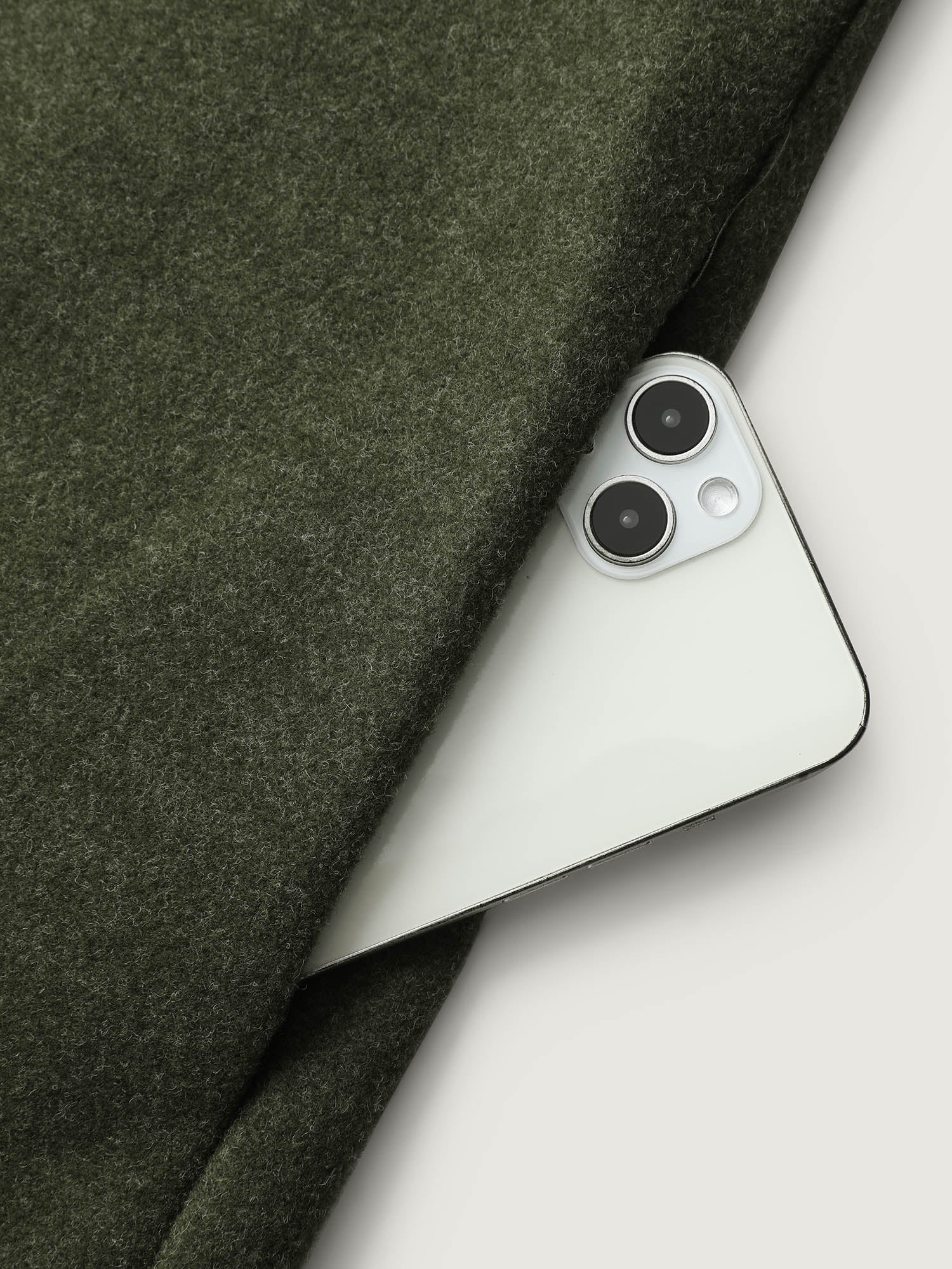 b270636d-91b1-48f4-b3c6-53d8039ef36a