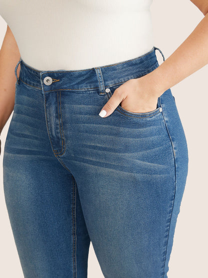 9b4783a1-cd2b-4c70-883a-d155aa2b8e78