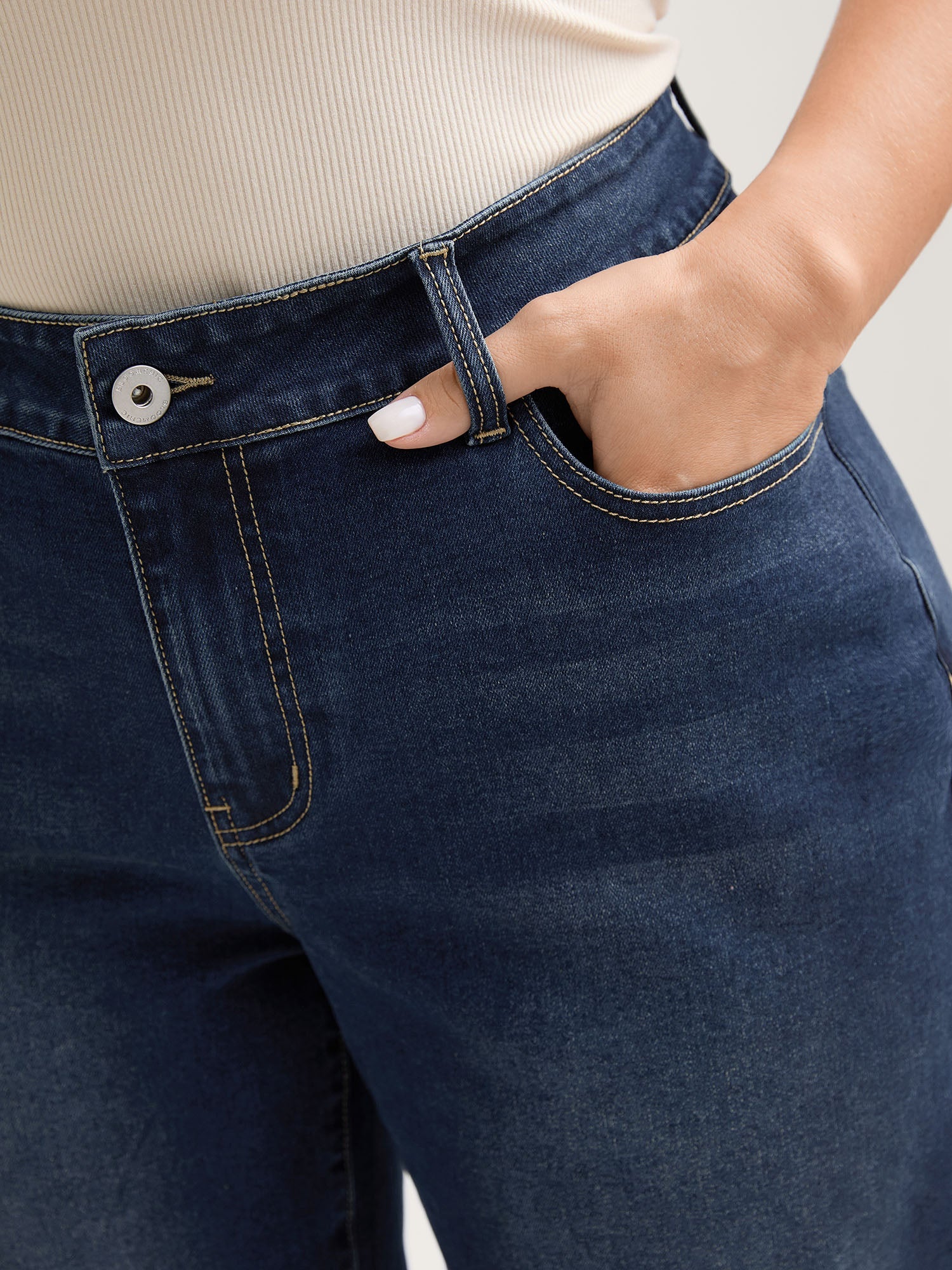 7b83c24d-1bef-4dc7-a32d-14974aaadc4e