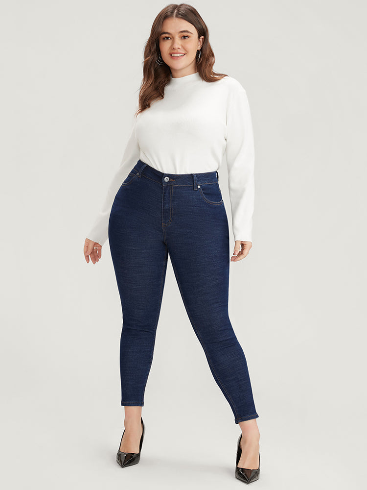 c6e64f3a-4c84-45b6-8c30-20e519fc6548