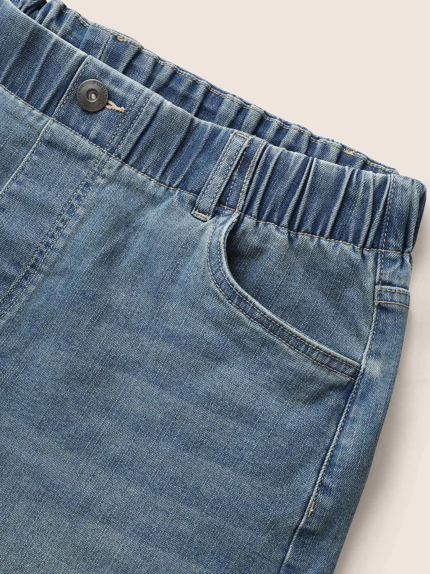 16fee77e-eaa9-42bf-a505-eb2552105ea1