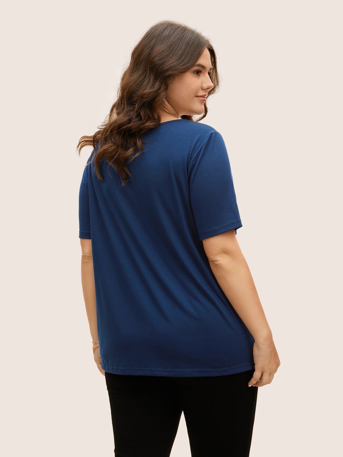 033d38d5-3523-472b-82f6-10f258772ab2