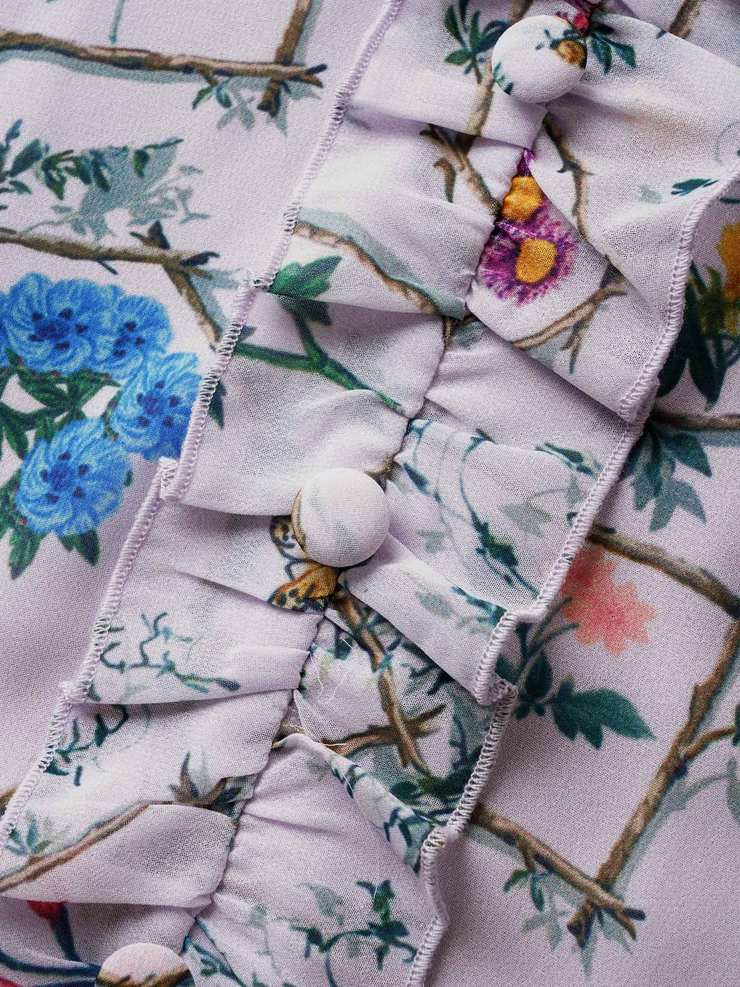 f5d62750-42c4-4aff-be99-0618c8f4ac8d