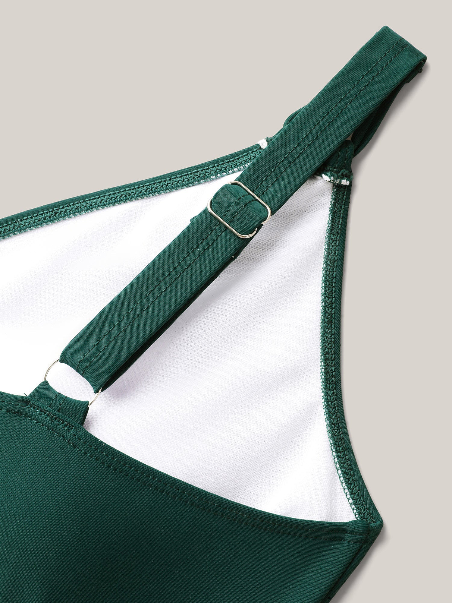 0e699910-c898-4d4d-893a-f56ba01c1a53