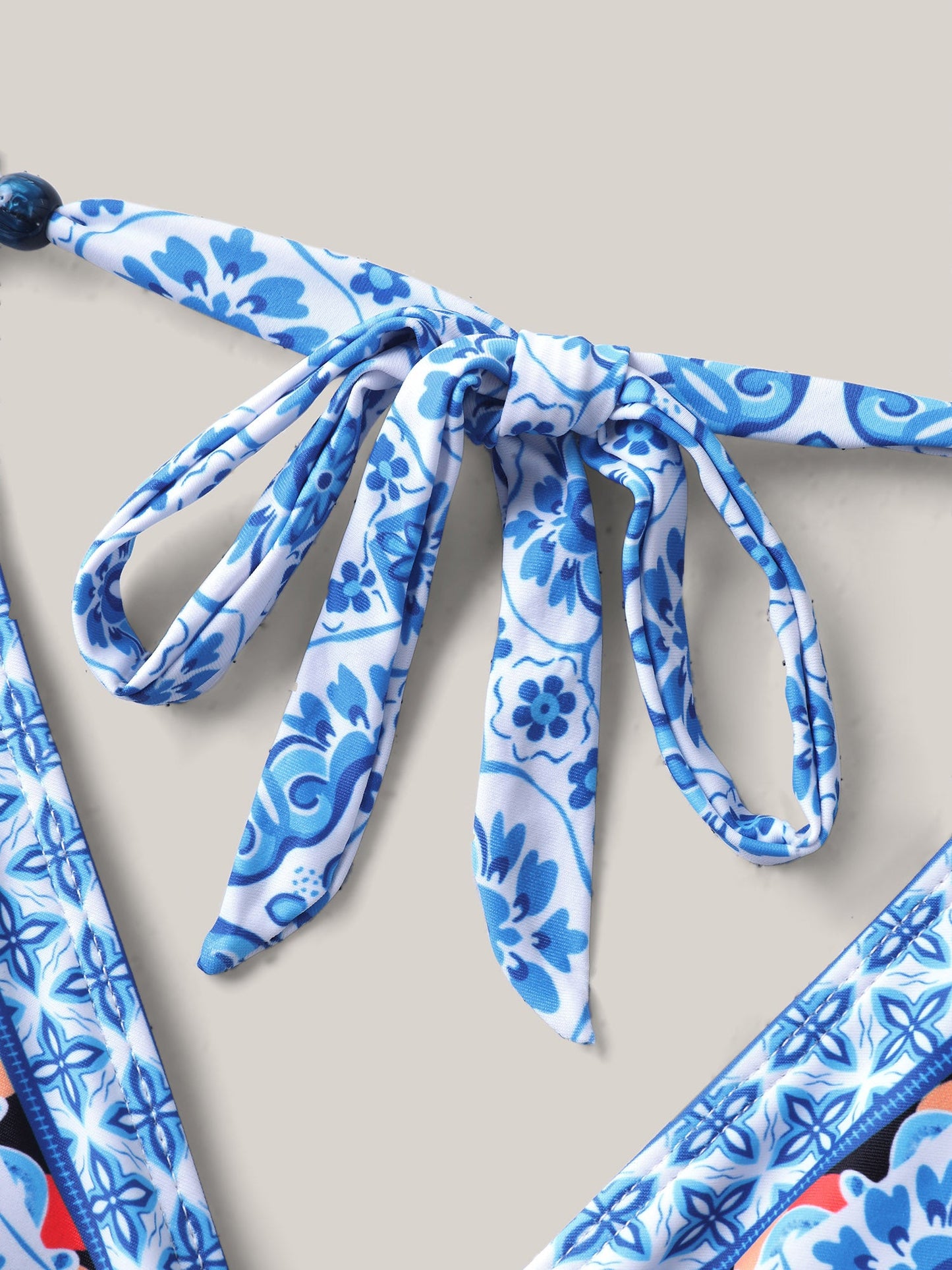 d9c72565-52cc-49e7-a919-1517b26dc41d